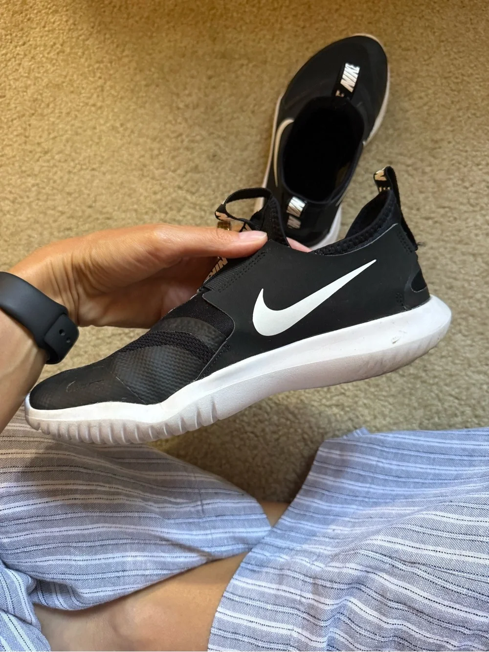 Nike Youth Slip-On Sneakers - Black & White